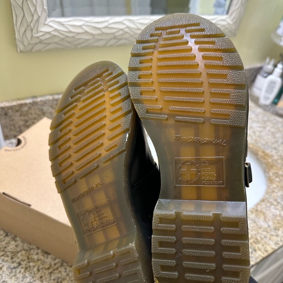 *** SOLD*** Doc Marten Mary Jane Shoes Black - Picture 2 of 7